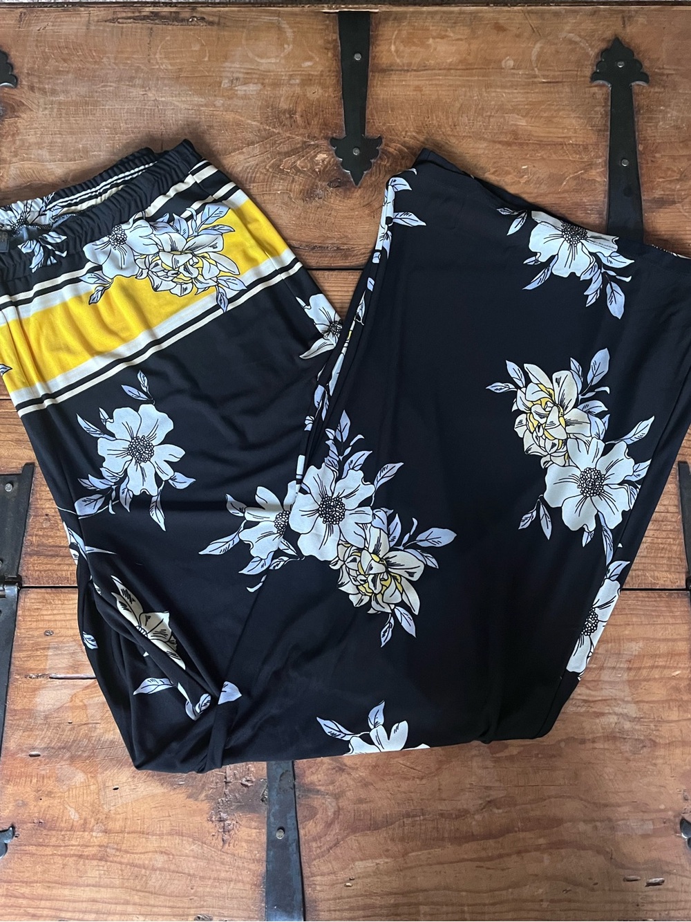 Marc Bouwer Black and White Floral Palazzo Pants with Gray Stripes